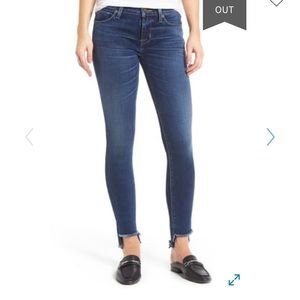 HUDSON Colette Step Hem Skinny Ankle Jeans